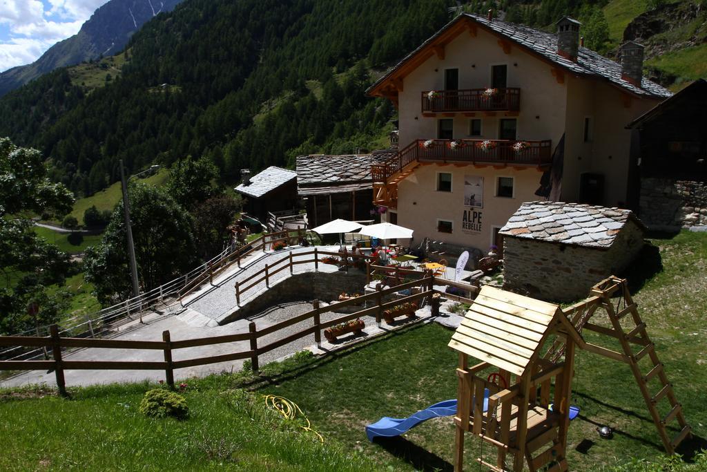 Alpe Rebelle Bed & Breakfast Bionaz Екстериор снимка