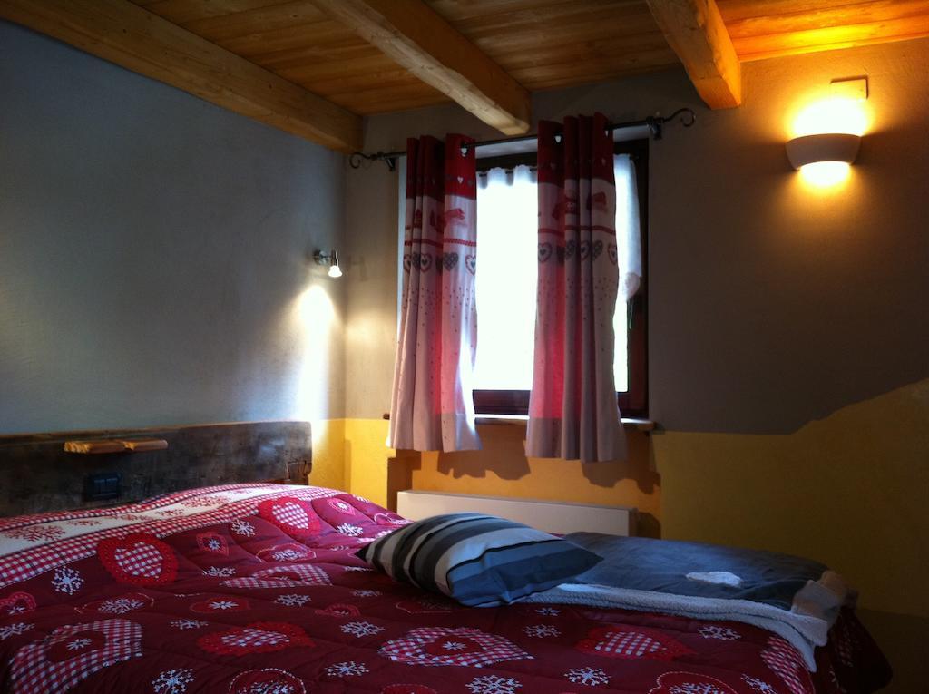 Alpe Rebelle Bed & Breakfast Bionaz Стая снимка
